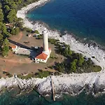 Punta Bjanca Stone House * 韦利拉特