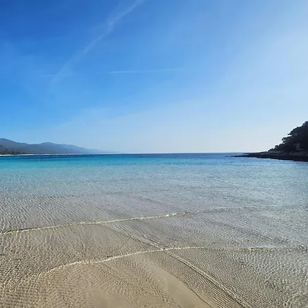 Punta Bjanca Stone House Veli Rat