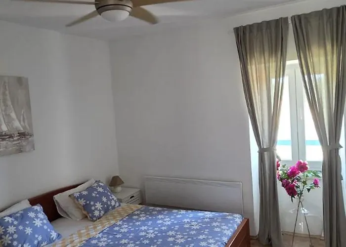 Punta Bjanca Stone House 度假居