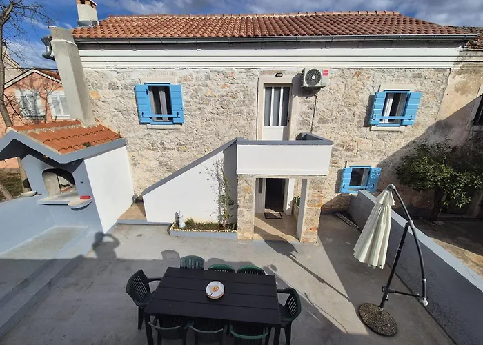 Punta Bjanca Stone House Tatil Evi Veli Rat